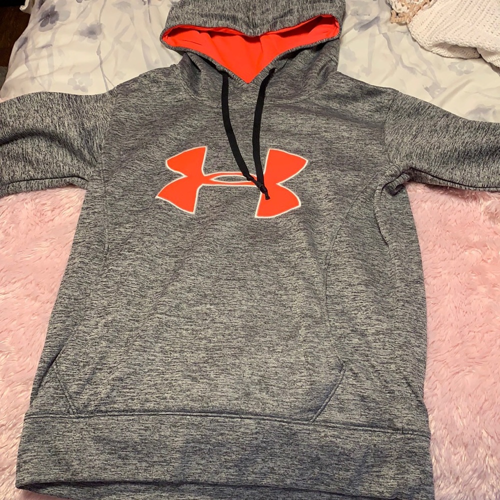 Under armor sweatshirt
